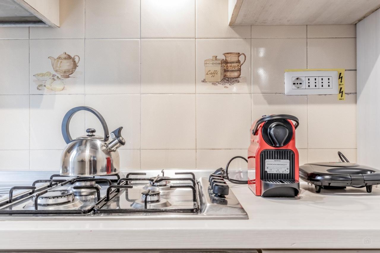 Apartment In Trastevere โรม ภายนอก รูปภาพ