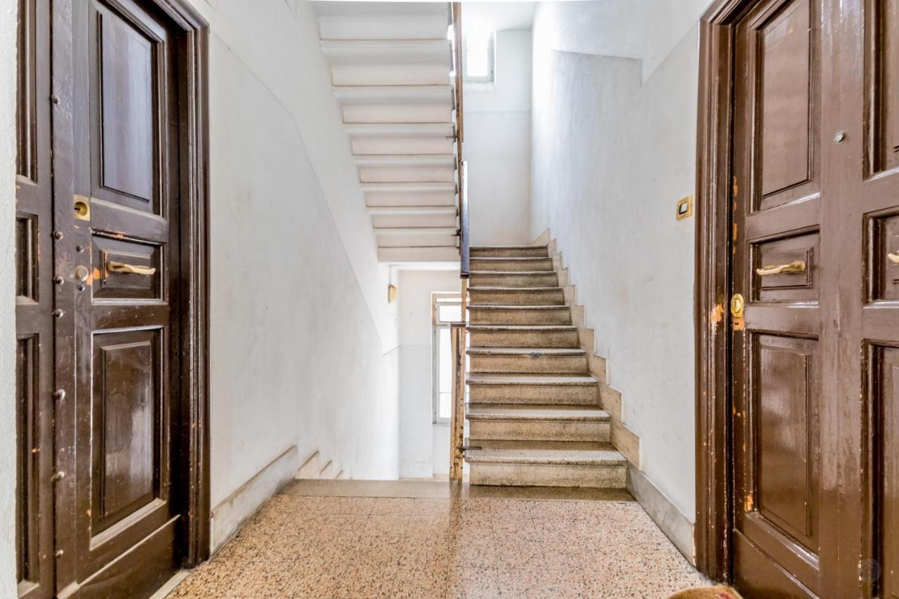 Apartment In Trastevere โรม ภายนอก รูปภาพ